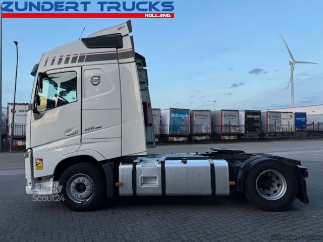 Standard-SZM Volvo FH 420 GLOBETROTTER, 2 TANKS