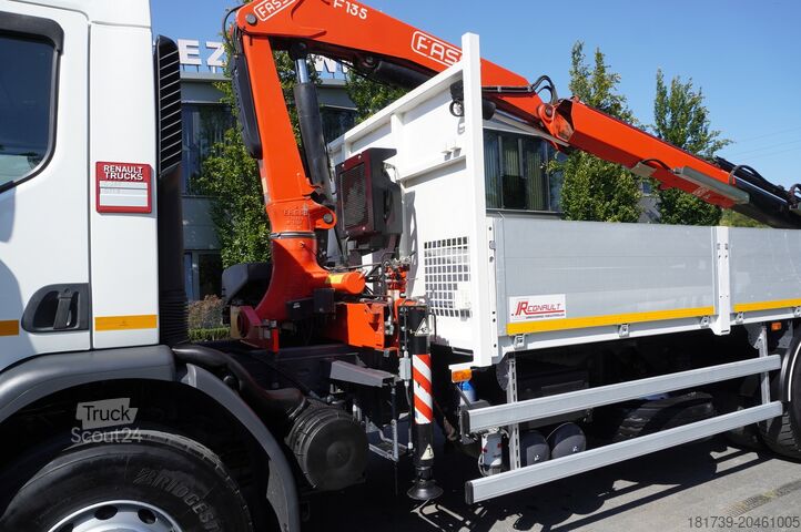 Leveä sivu HDS:llä Renault C320 P4x2 E6 / Fassi 5.6 t / Range 8 m /