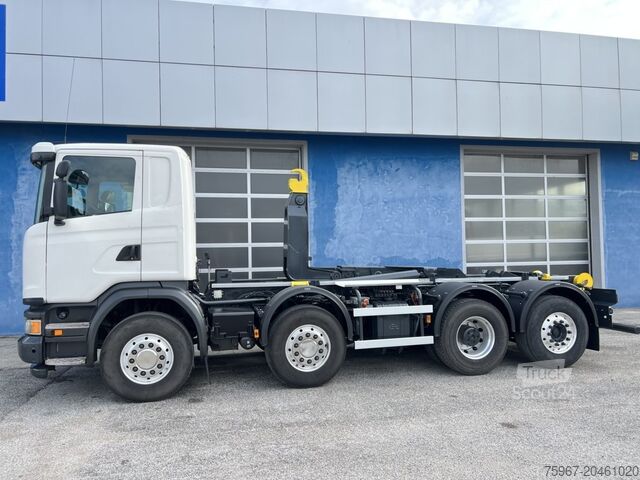 Koukkutrukki SCANIA G 490