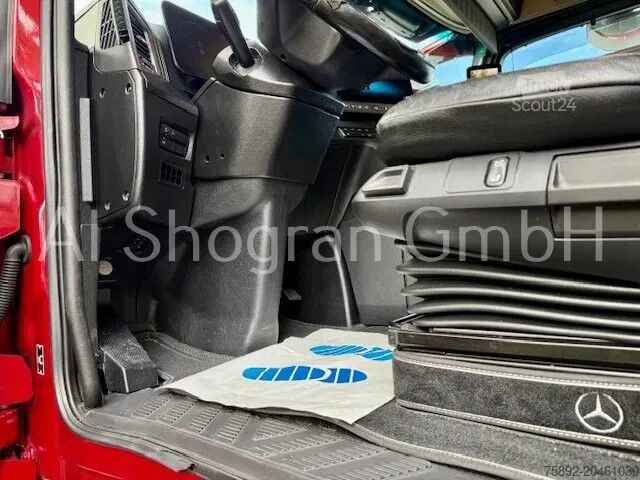 Объем СКМ Mercedes-Benz Actros 1853 GigaSpace/Edition 1/Voll Luft/Eu6d