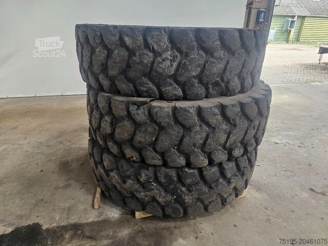 Pneus Michelin 18.00 R33