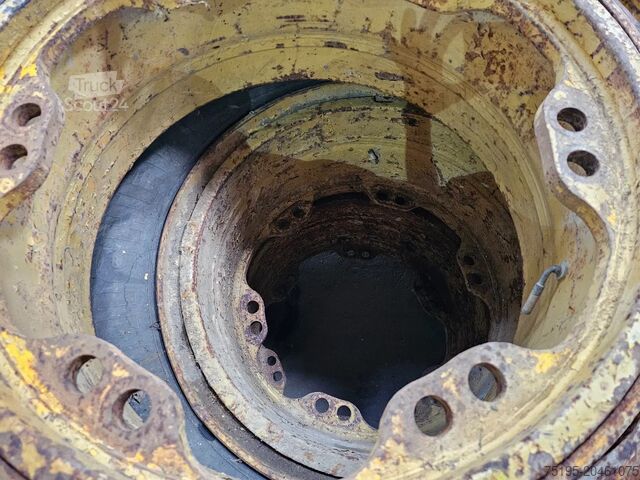 Pneus Michelin 18.00 R33