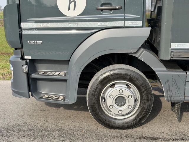 Bőrönd Mercedes-Benz Atego