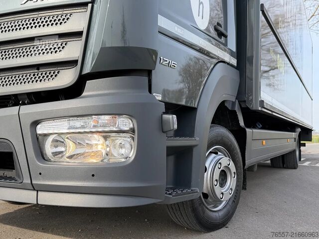 Bőrönd Mercedes-Benz Atego