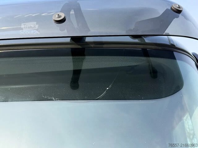 Bőrönd Mercedes-Benz Atego