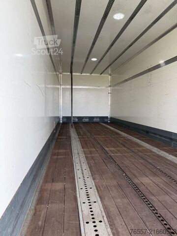 Bőrönd Mercedes-Benz Atego