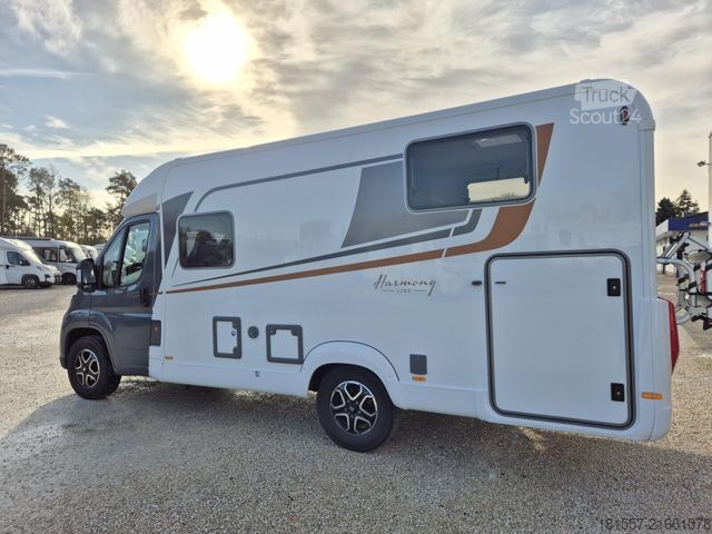 Semi-integrated camper BÜRSTNER Travel Van T 620 G ** Automatik ** Isofix, Fahrr
