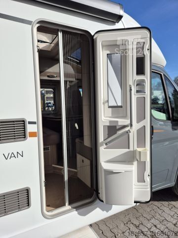 Semi-integrated camper BÜRSTNER Travel Van T 620 G ** Automatik ** Isofix, Fahrr