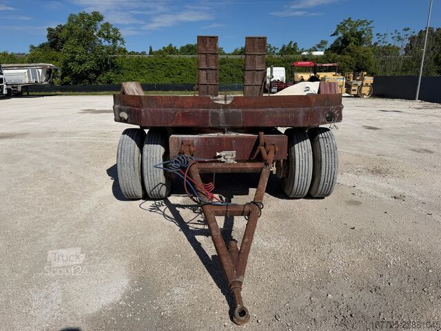 Semirimorchio ribassato per il trasporto di macchine edili CTC RP26S