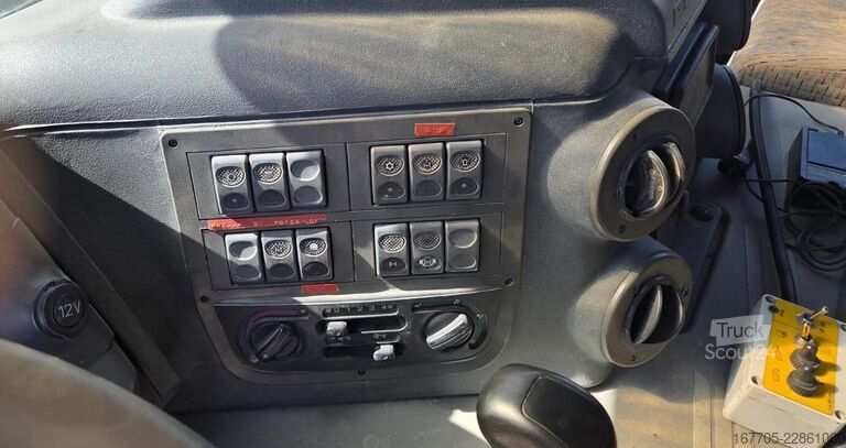 Autopompa per calcestruzzo Astra HD8 84.45