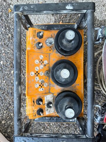 Autopompa per calcestruzzo Astra HD7 84.42