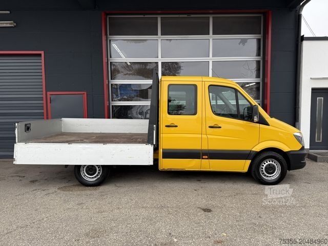 Pick-up bestelwagen MERCEDES-BENZ Sprinter 311 CDI DoKa 6-Sitzer 2,7m Pritsche AHK