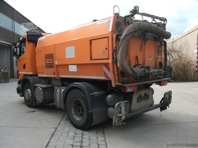 Kehrmaschine SCANIA G230 Kehrmaschine SCARAB Magnum