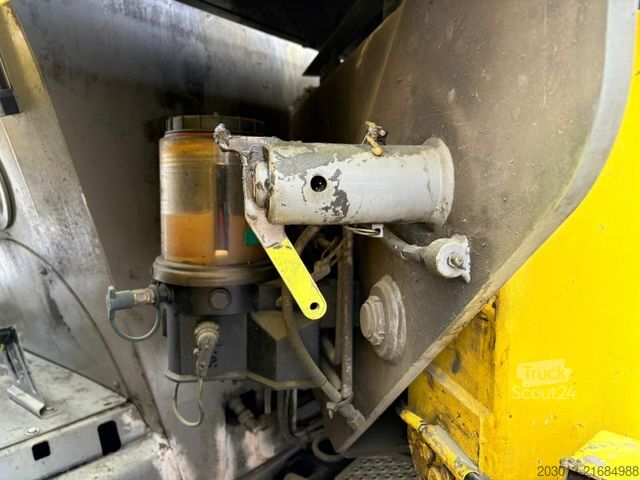 Betonpumpu sunkvežimis MERCEDES-BENZ ACTROS 2646 6x4 Betonpumpe PUTZMEISTER BSF 36 M