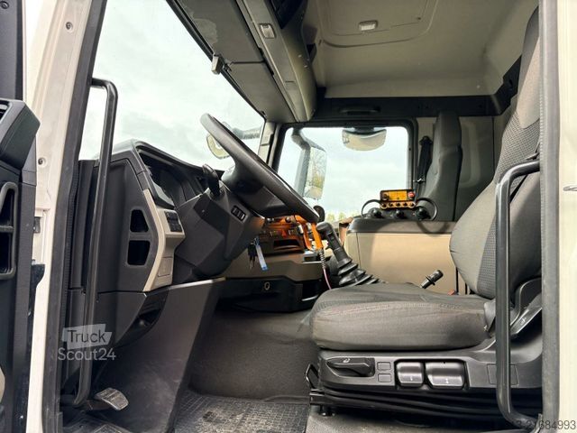 Camion pompe à béton MAN TGS 41.470 8x4 EURO6 PUMI CIFA MAGNUM MK28L