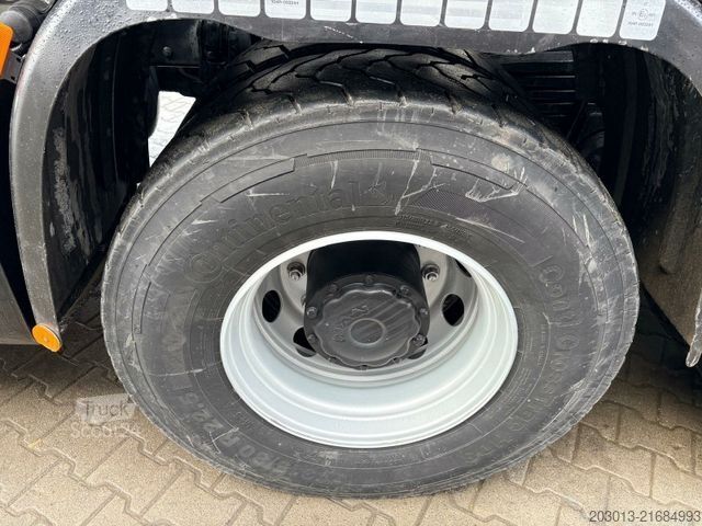 Camion pompe à béton MAN TGS 41.470 8x4 EURO6 PUMI CIFA MAGNUM MK28L