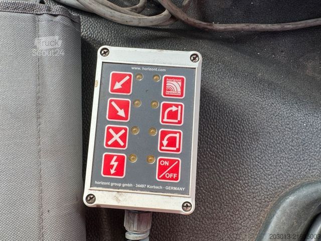 Spazzatrice stradale MAN TGM 18.340 HD Kehrmaschine SCARAB Magnum 8,2 m³