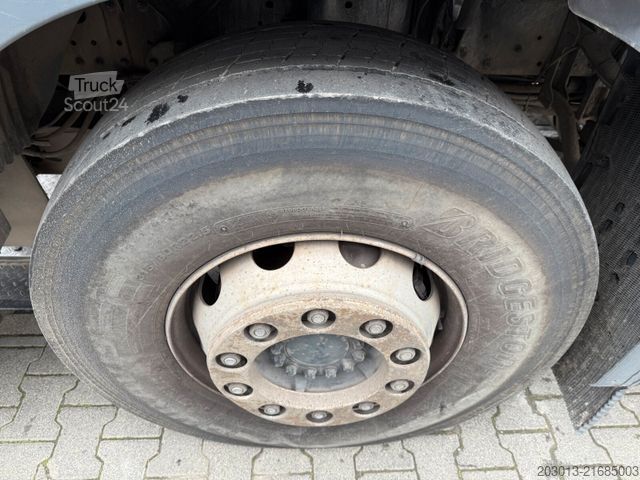 Ielu tīrīšanas mašīna MAN TGM 18.340 HD Kehrmaschine SCARAB Magnum 8,2 m³