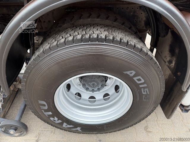 Vejfejemaskine MAN TGM 18.340 HD Kehrmaschine SCARAB Magnum 8,2 m³