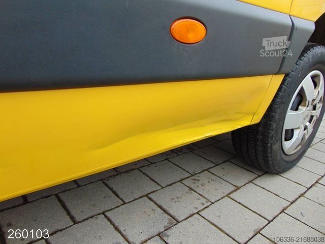 Furgoneta de caja alta RENAULT Master 2.3 dCi 135 L3H3 -Kamera-