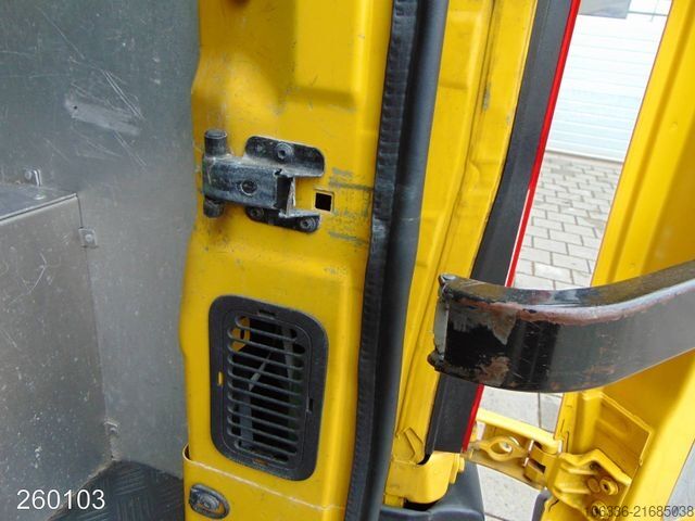 Furgoneta de caja alta RENAULT Master 2.3 dCi 135 L3H3 -Kamera-