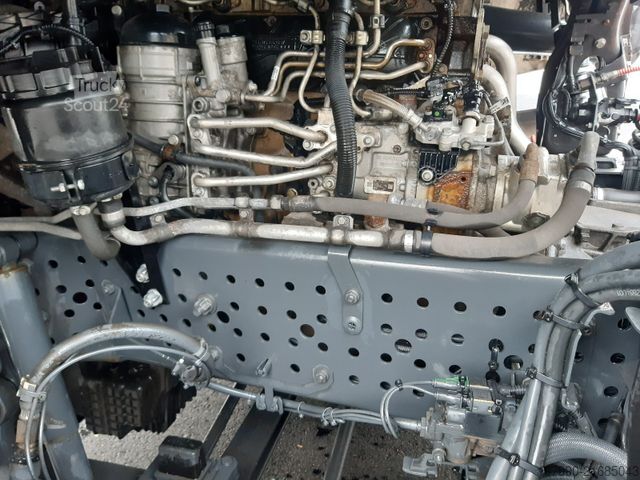 Standard SZM MERCEDES-BENZ Actros 1845LS MP5 Bigspace Euro6E Öl-Retarder