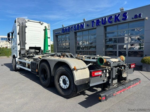 Kampós konténerszállító teherautó VOLVO FH420-6X2/4-MOTORSEITIG-KFZ BRIEF-TOP