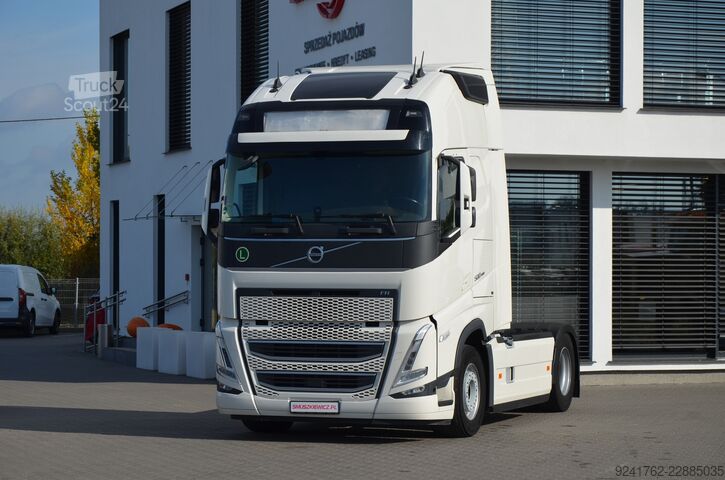 Tractora standard Volvo FH 500 XL / 2023 / NEW I-SAVE / KLIMA P. / TUNER TV / LED / 5816