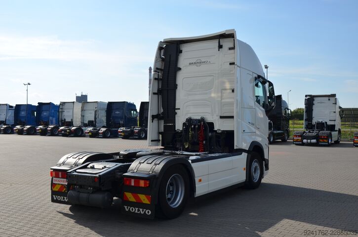 Tractora standard Volvo FH 500 XL / 2023 / NEW I-SAVE / KLIMA P. / TUNER TV / LED / 5816