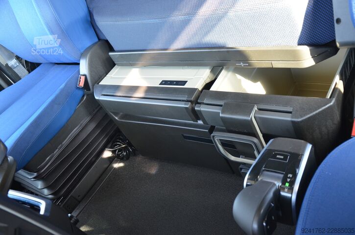 Tractora standard Volvo FH 500 XL / 2023 / NEW I-SAVE / KLIMA P. / TUNER TV / LED / 5816