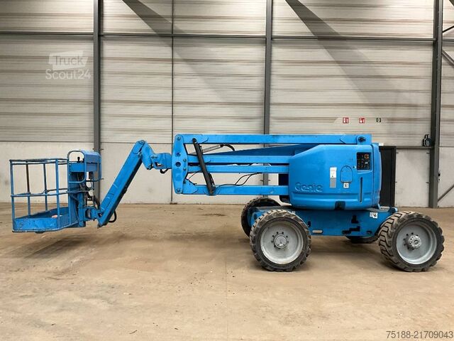 Plate-forme de travail télescopique articulée Genie Z 45/25