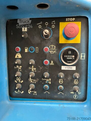 Plate-forme de travail télescopique articulée Genie Z 45/25