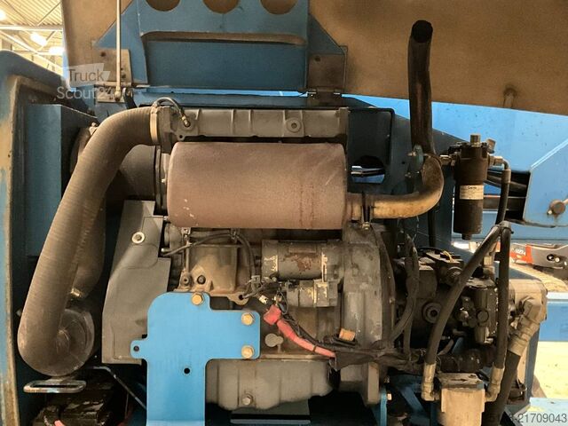 Plate-forme de travail télescopique articulée Genie Z 45/25