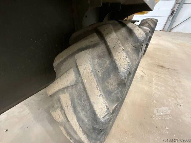 Muldenfahrzeug Ausa D 600 APG