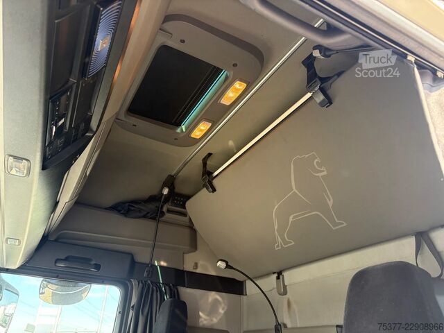 Standard-SZM MAN TGX 18.510 retarder, 2 x Tank kip hyrauliek