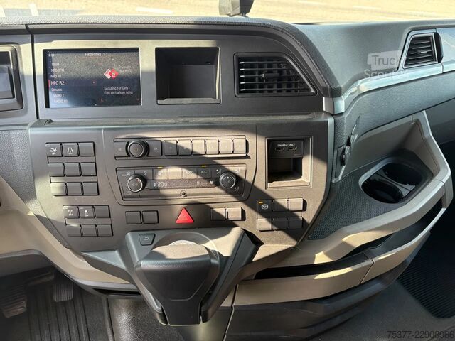 Standard-SZM MAN TGX 18.510 retarder, 2 x Tank kip hyrauliek