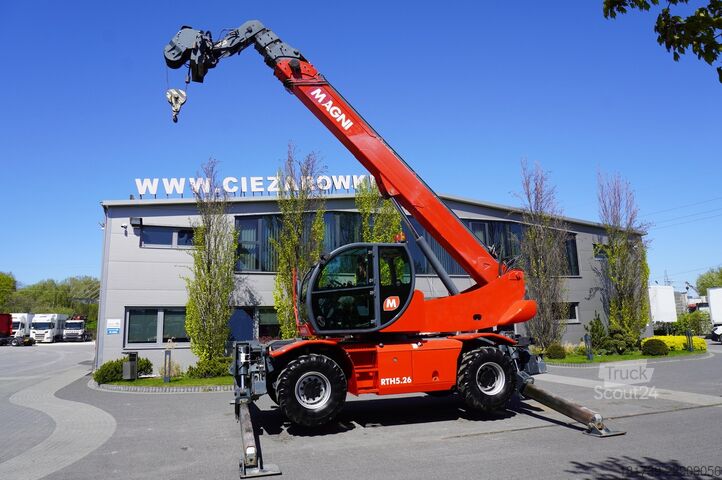 Telehandler MAGNI RTH 5.26 telescopic loader / Range 26 m