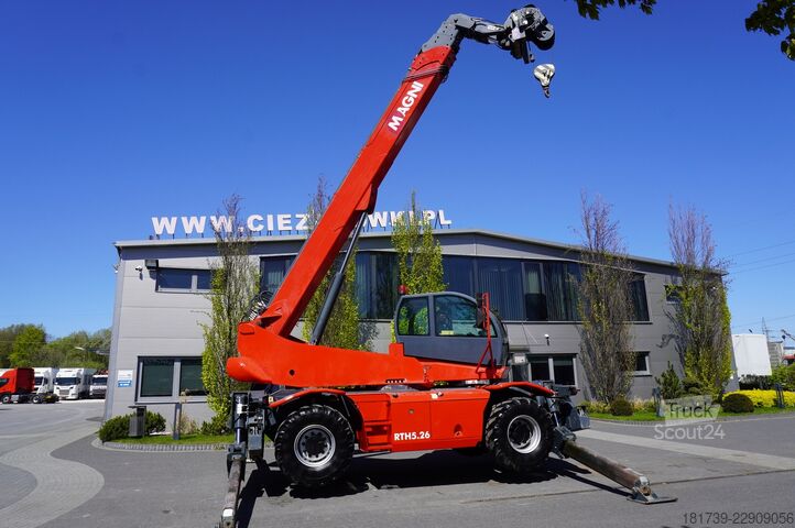 Telehandler MAGNI RTH 5.26 telescopic loader / Range 26 m