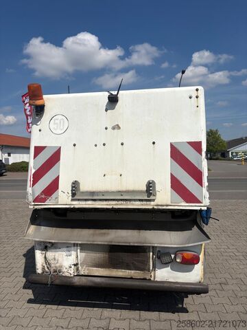 Kamionska čistilica Bucher-Schörling CC5000