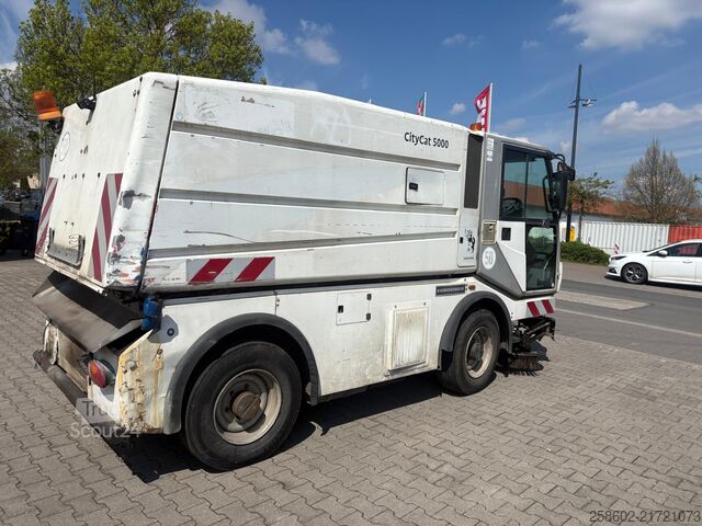 Kamionska čistilica Bucher-Schörling CC5000