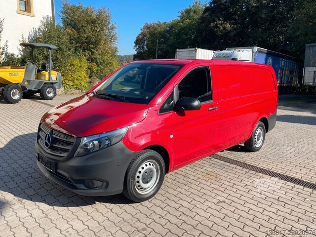 Panelová dodávka MERCEDES-BENZ Vito 114 CDI L2 Klima 3-Sitze Werkstatt/Regale