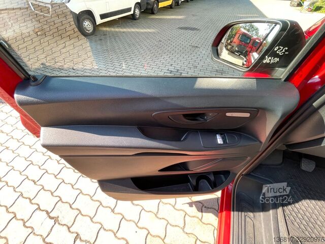 Panelová dodávka MERCEDES-BENZ Vito 114 CDI L2 Klima 3-Sitze Werkstatt/Regale