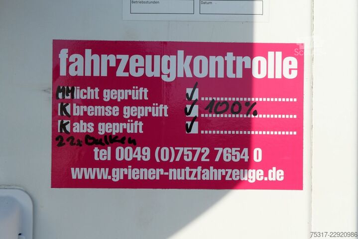 Hladilna polprikolica SCHMITZ CARGOBULL SKO 24/ LBW 2500 kg UFB /DS/ BLUMEN / TK SCB