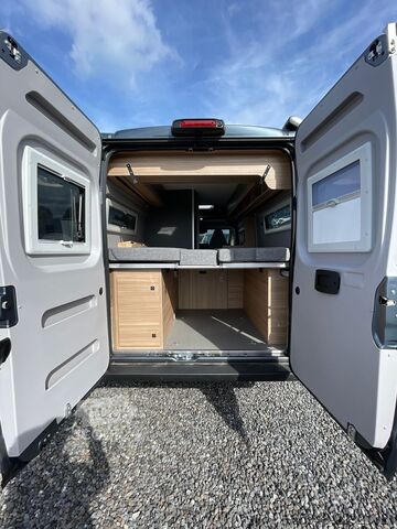 Camping-car PÖSSL Summit Shine 600 L Elegance| Autom,Premium-Paket