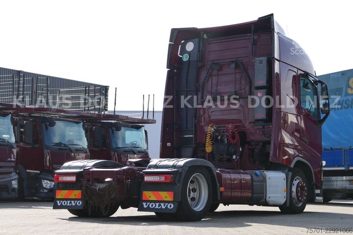 Tūrinis vilkikas VOLVO FH 460 Globetrotter 2-Tanks Euro 6