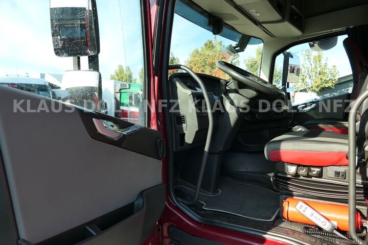 Tūrinis vilkikas VOLVO FH 460 Globetrotter 2-Tanks Euro 6