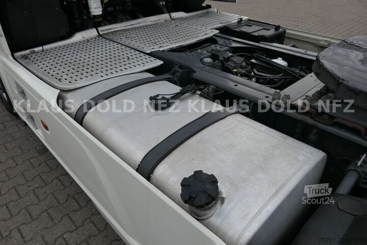 Standartinis vilkikas DAF XF 530 SSC Retarder XL Tank Standklima Euro 6