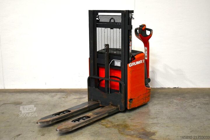 Empilhador manual Linde L 12 i 1172