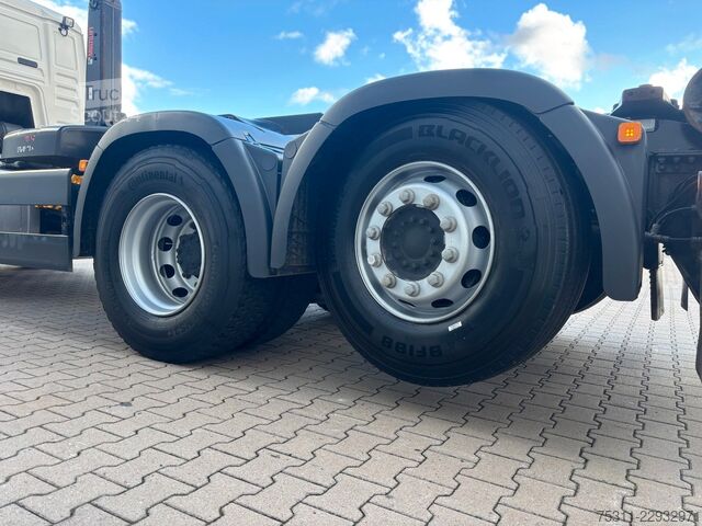 Kamion s kipom s pomičnim kontejnerom MAN TGS 26.470 *HIAB ULT21S59*hydr.Verriegelung*Lenk