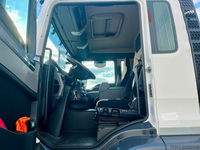 Φορτηγό με επίπεδη καρότσα MAN TGS 26.460 6x2 Lift*Lenk*Pritsche*HIAB 177K Kran